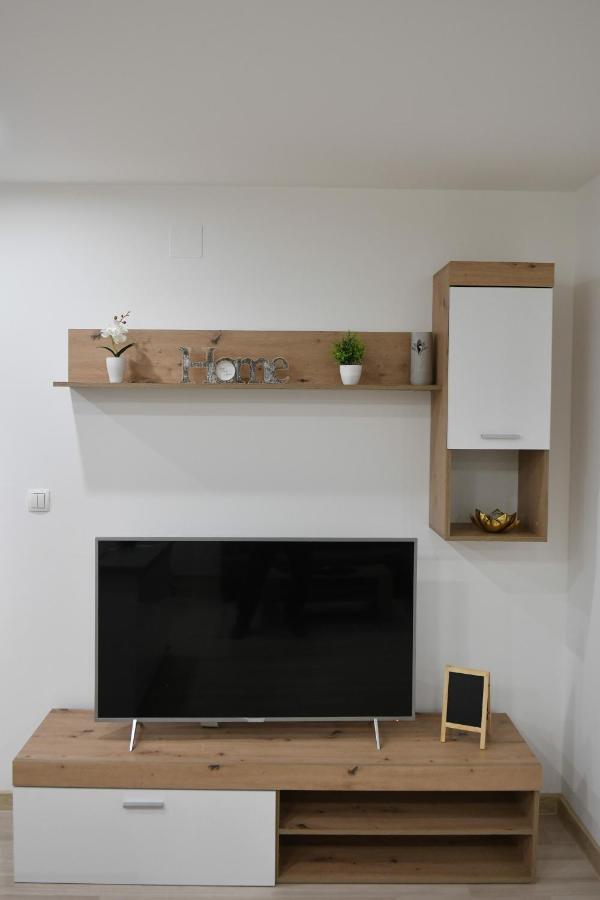 Apartman Lucia Ðakovo Dış mekan fotoğraf
